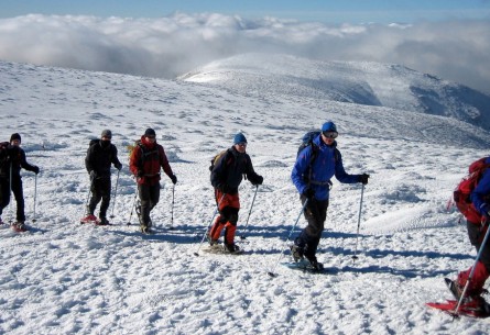 Snowshoes, snow and safety